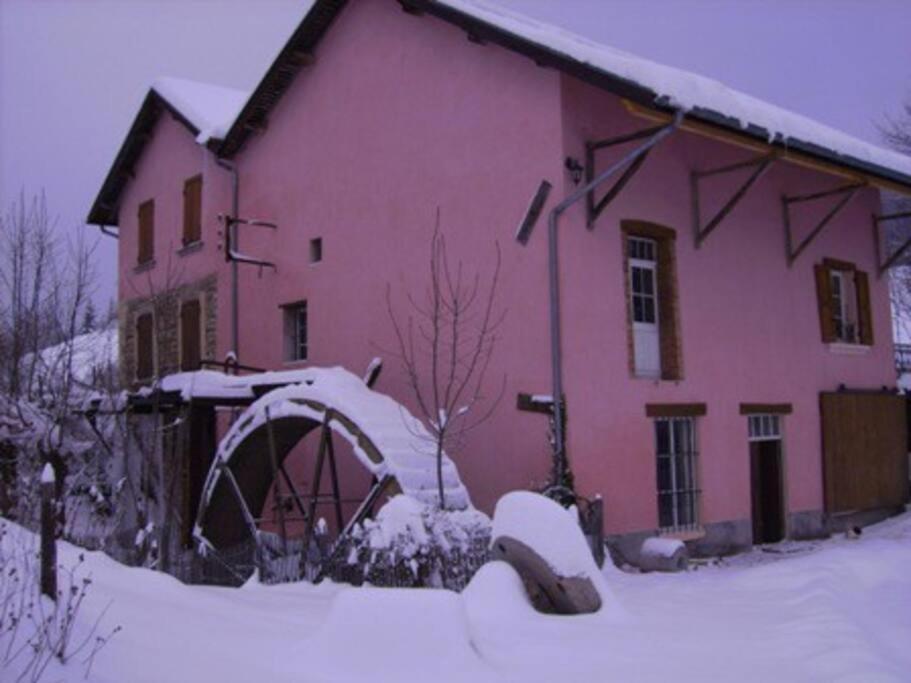 Le Moulin Rose Appartement Chirens Buitenkant foto