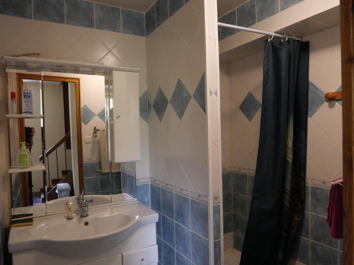 Le Moulin Rose Appartement Chirens Buitenkant foto